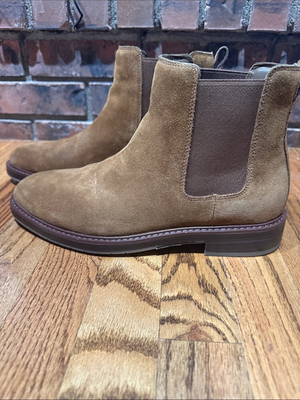 Cole Haan Suede Chelsea Boots Tan Men’s Size 8 Pull-On Dress Casual